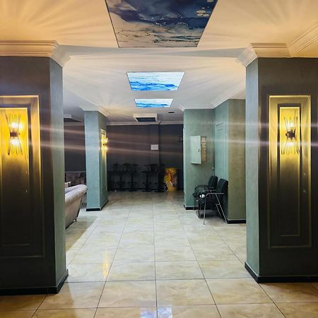 ואן Dimet Park Hotel מראה חיצוני תמונה